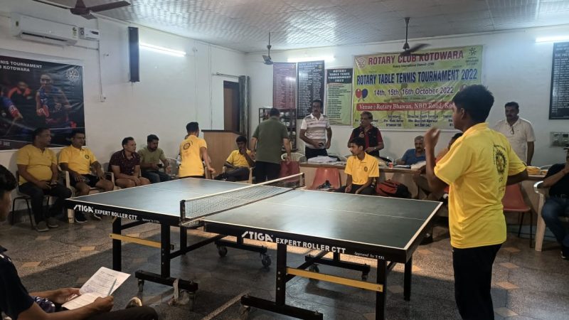 तीन दिवसीय रोटरी टेबल टेनिस टूर्नामेन्ट 2022 के तीसरे दिन विभिन्न स्पर्धाओ मे मैच खेले गये,,,।