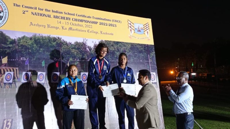 कोटद्वार की छात्रा वैष्णवी और अनुराधा ने तीरंदाजी में जीते पदक, लखनऊ में हुई चैंपियनशिप में स्वर्ण और कांस्य पदक पर जमाया कब्जा,,,।