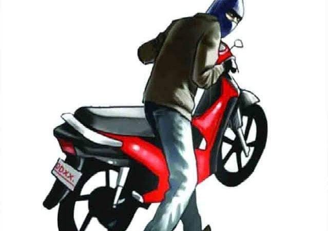 कोटद्वार शहर में मोटर साईकिल चोरियों का खुलासा, चोरी के माल सहित 3 विधि विवादित किशोर आए पकड़ में,,,।