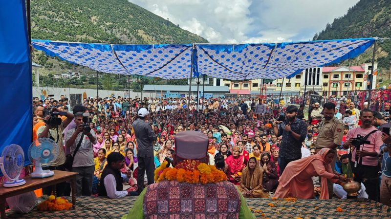 डबल इंजन सरकार करेगी जम्मू कश्मीर का कायाकल्प: महाराज