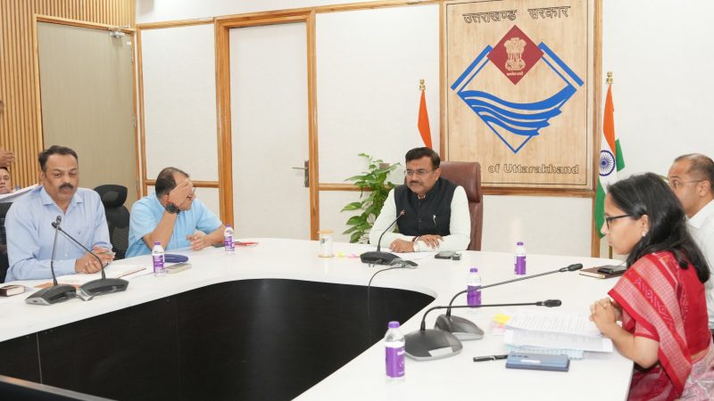 मुख्य सचिव आनंद बर्द्धन ने शिक्षण संस्थानों के 100 मीटर के दायरे में गुटखा-तम्बाकू आदि की बिक्री पर रोक को प्रभावी रूप से लागू किए जाने के निर्देश दिए,,,।