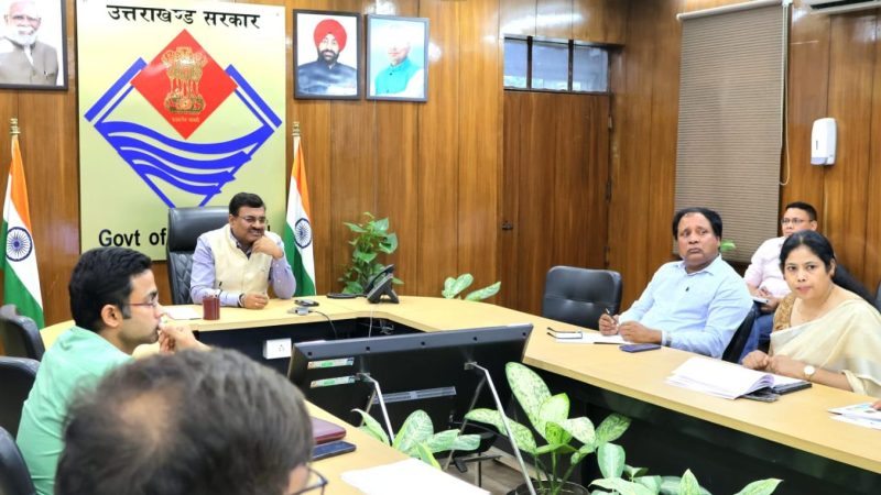 मुख्य सचिव आनन्द बर्द्धन ने जल संरक्षण के लिए गठित स्प्रिंग एंड रिवर रिज्युविनेशन अथॉरिटी (SARRA) द्वारा कराए जा रहे कार्यों की समीक्षा की,,,।