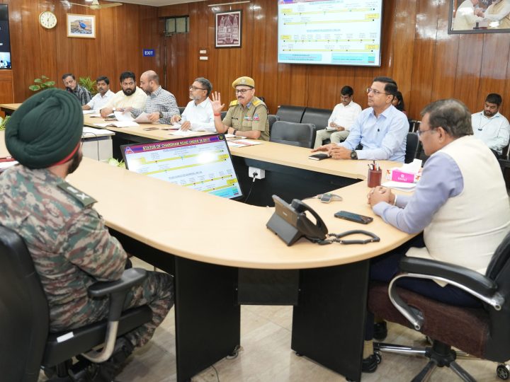 मुख्य सचिव आनन्द बर्द्धन की अध्यक्षता में चारधार यात्रा मार्गों के मानसून सीजन से पहले दुरूस्तीकरण को लेकर लोक निर्माण विभाग, बीआरओ, एनएचएआई एवं राष्ट्रीय राजमार्ग के अधिकारियों के साथ समन्वय बैठक आयोजित हुयी,,,।
